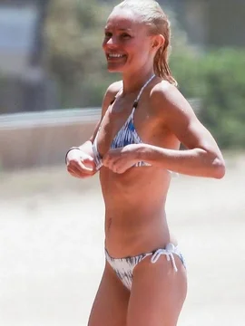 Кейт Босуорт в купальнике на пляже - 28