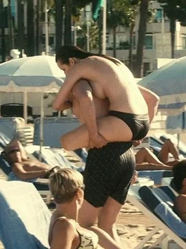 Голая Марион Котийяр в кино - 29