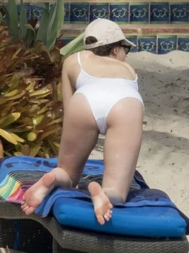 Голая Дакота Джонсон - 12