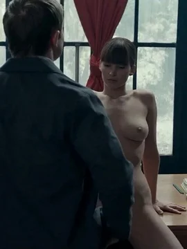 Голая Дженнифер Лоуренс в кино - 31