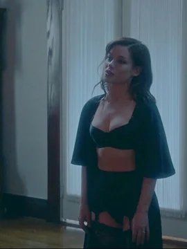 Джейн Леви в нижнем белье и купальнике - 20