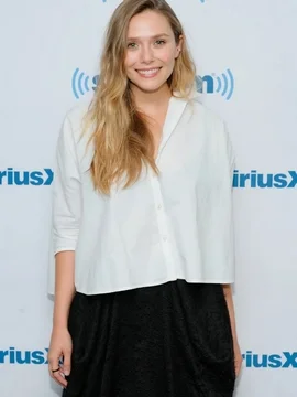 Голая Элизабет Олсен - 01