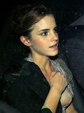 Пикантные засветы Эммы Уотсон - 29