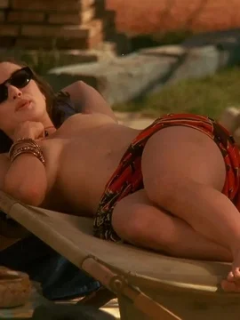 Голая Рэйчел Вайс в кино - 36