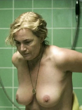 Голая Кейт Уинслет в кино - 77