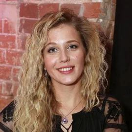 Карина Андоленко