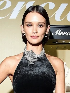 Голая Паулина Андреева