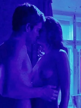 Голая Паулина Андреева в кино - 54