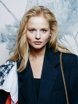 Голая Александра Бортич