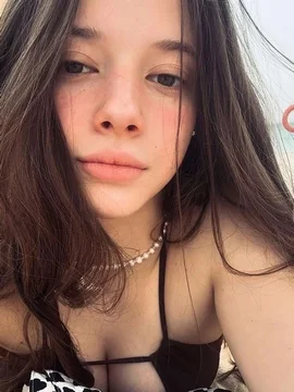 Полина Гухман в нижнем белье или купальнике - 17