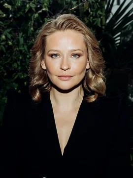 Голая Юлия Пересильд - 02