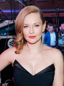 Голая Юлия Пересильд