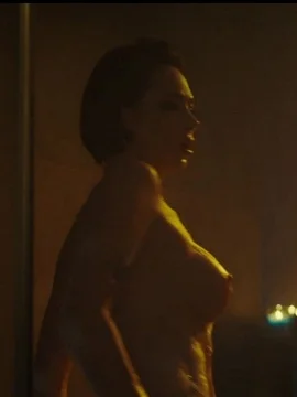 Голая Настасья Самбурская в кино - 94