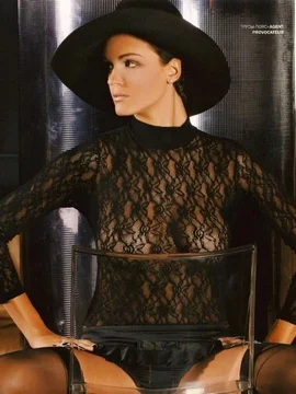 Голая грудь Насти Сланевской - 55