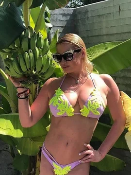 Анастасия Волочкова в купальнике - 19