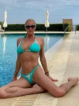 Анастасия Волочкова в купальнике - 22