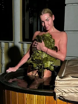 Анастасия Волочкова в бане - 48