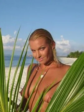 Эротическая фотосессия Анастасии Волочковой на пляже - 61