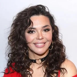 Карина Зверева